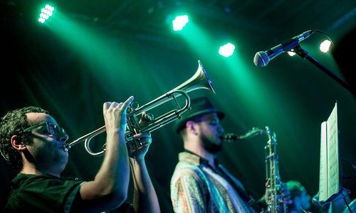 QUÉ ES EL EMERGENTE