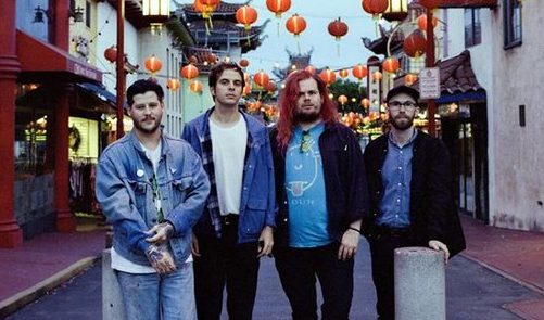 WAVVES, OLAS DE PUNK