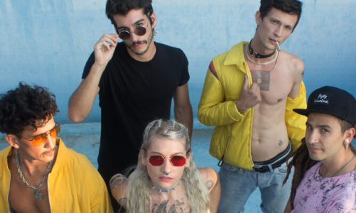 FLY FLY CAROLINE: UNA ACUARELA EN LA MÚSICA CORDOBESA