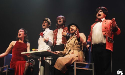 LOS BLA BLA Y MIAU TRÍO EN LA SALA CARAS Y CARETAS