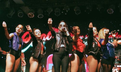 MISS BOLIVIA Y CAZZU EN EL KONEX