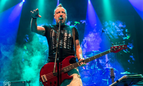 PETER HOOK EN EL TEATRO VORTERIX