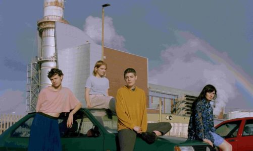 PORRIDGE RADIO: “SIEMPRE CONSIDERÉ QUE MI MÚSICA ERA INTENSA Y EMOCIONAL”