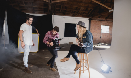 STU LARSEN: “CASI MUERO EN MÉXICO”