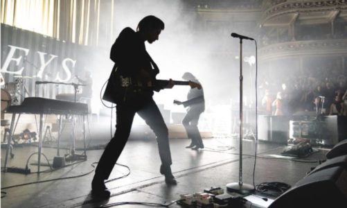 ARCTIC MONKEYS ANUNCIA LIVE AT THE ROYAL ALBERT HALL