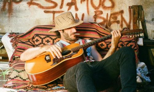 TUTO PETRUZZI: HISTORIAS, POESÍA Y MÍSTICA RUTERA