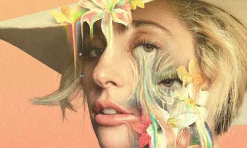 FIVE FEET TWO: HECHO A LA MEDIDA DE GAGA