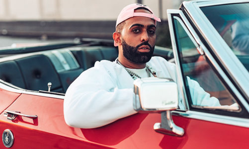 ELADIO CARRIÓN: “MIS FANS SON DIFERENTES A LOS DE OTROS ARTISTAS”