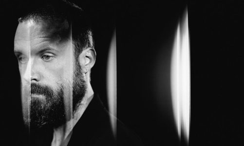 FATHER JOHN MISTY COMPARTE SU CANCIÓN “Q4”