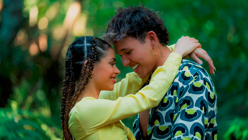 TINI PRESENTA “FANTASI” JUNTO A BEELE