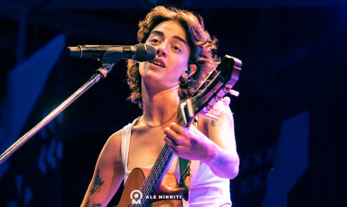 VERANO, PATIO Y MÚSICA CON ZOE GOTUSSO, AN ESPIL Y AXEL FIKS