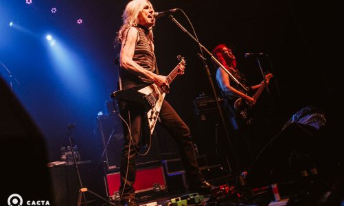 EN FOTOS: L7 EN GROOVE