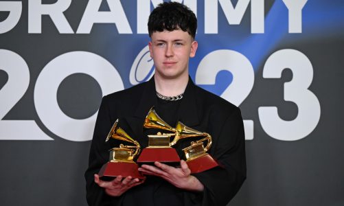 CONOCÉ AL JOVEN PRODUCTOR ARGENTINO QUE ACABA DE GANAR 3 LATIN GRAMMY