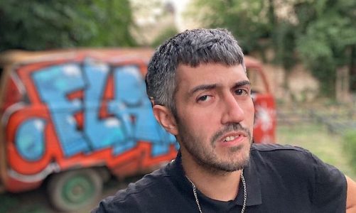 TOM QUINTANS DE BESTIA BEBÉ: "EL ROCK PASÓ DE MODA HACE 40 AÑOS"