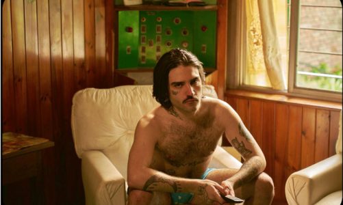 AXEL FIKS: “SOY ROMÁNTICO CONMIGO MISMO”