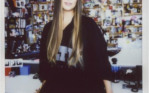 NATHY PELUSO PRESENTA SU ACTUACIÓN EN EL PRESTIGIOSO CICLO TINY DESK CONCERT