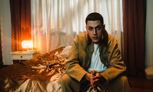 ACRU PRESENTA “MALIBÚ” UN R&B CARGADO DE SENSUALIDAD