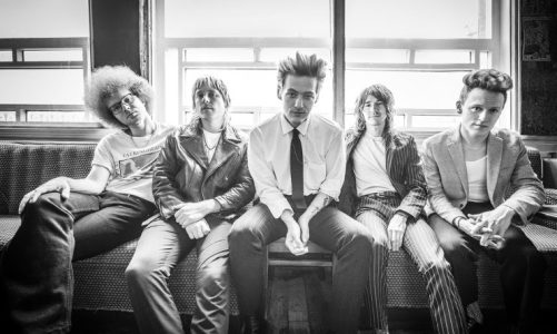 BRIGITTE CALLS ME  BABY  LANZA SU PODEROSO ÁLBUM DEBUT  THE FUTURE IS OUR WAY OUT RELEASING