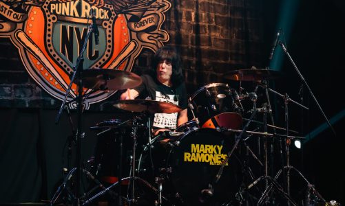 MARKY Y LA MISA RAMONERA: CADA VEZ MÁS ARGENTO