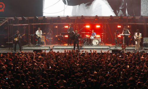 BANDALOS CHINOS EN EL MOVISTAR ARENA: LOS MEJORES ANFITRIONES