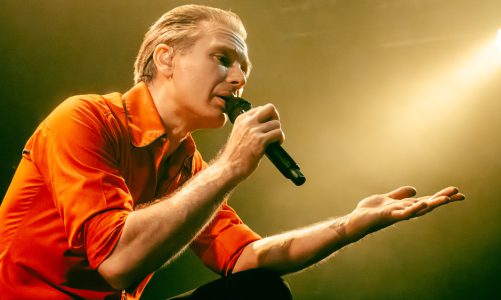 FRANZ FERDINAND EN C ART MEDIA: LA SÉPTIMA ES LA VENCIDA